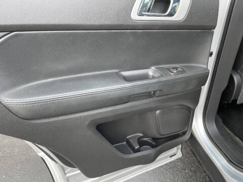 2014 Ford Explorer Sport