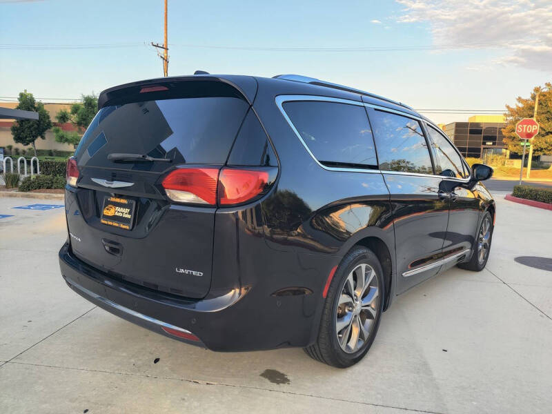 2017 Chrysler Pacifica Limited