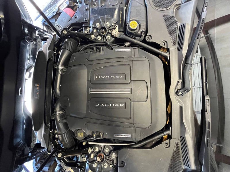 2015 Jaguar F-TYPE R