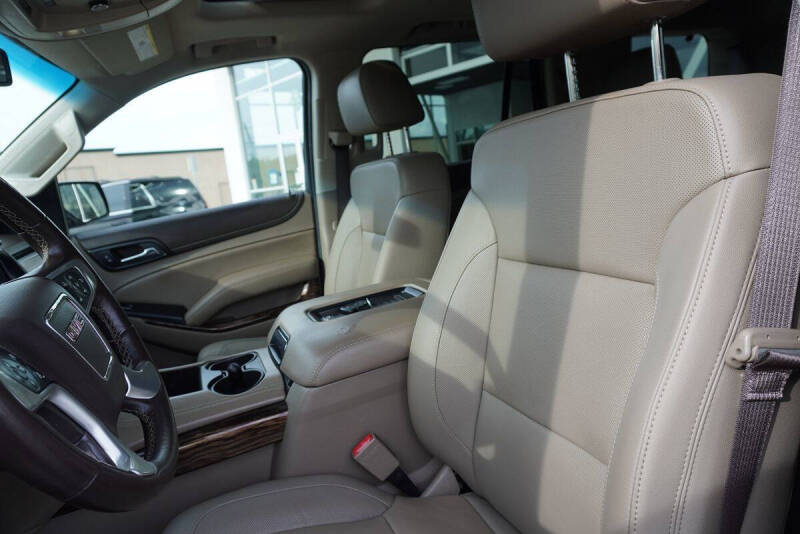 2017 GMC Yukon SLT