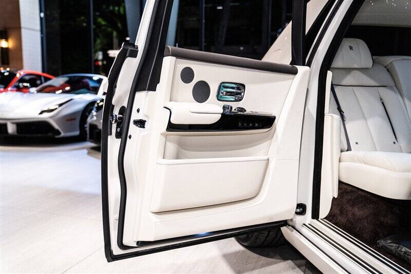 2026 Rolls-Royce Phantom