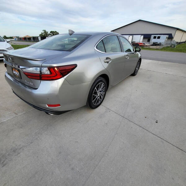 2016 Lexus ES 350