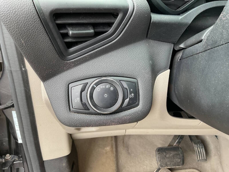 2014 Ford C-MAX Hybrid SE