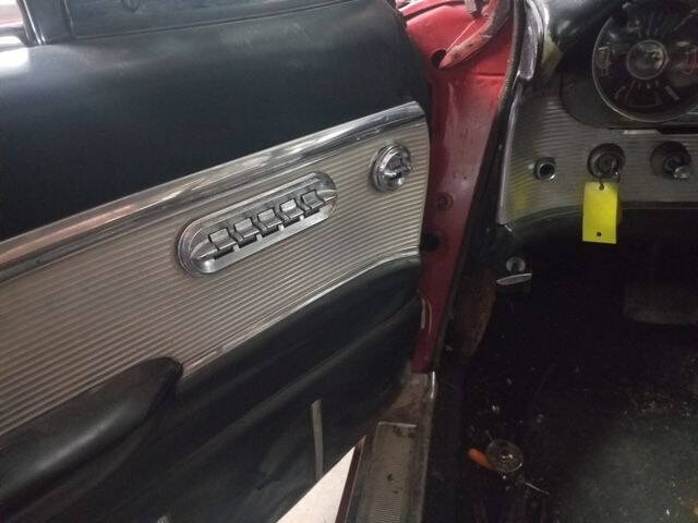 1962 Ford Thunderbird