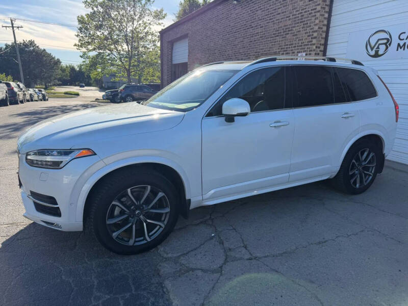 2017 Volvo XC90 T6 Momentum