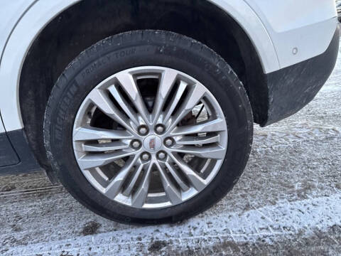 2017 Cadillac XT5 Platinum