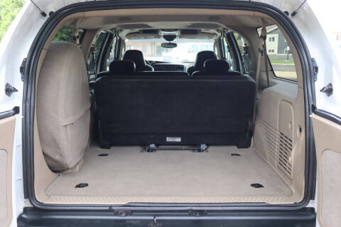 2005 Ford Excursion Eddie Bauer