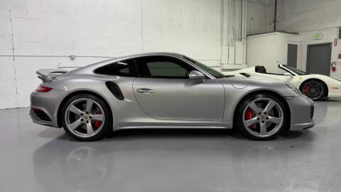 2017 Porsche 911 Turbo