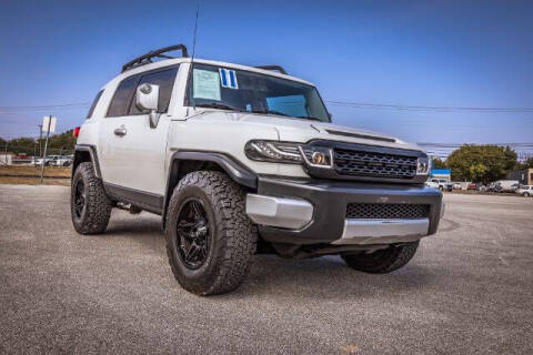 2011 Toyota FJ Cruiser for sale at KILLEEN AUTO BROKERS in Killeen TX