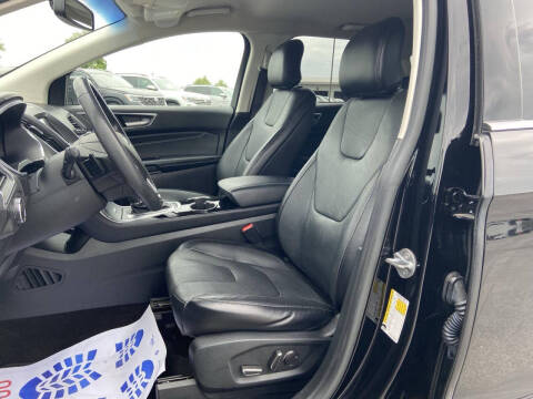 2018 Ford Edge Titanium