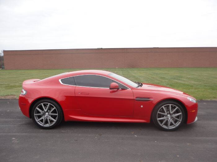 2012 Aston Martin V8 Vantage