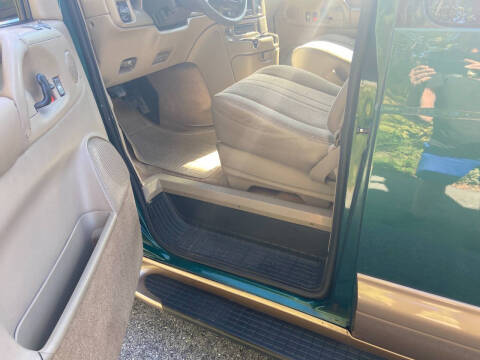 2000 Chevrolet Astro LS