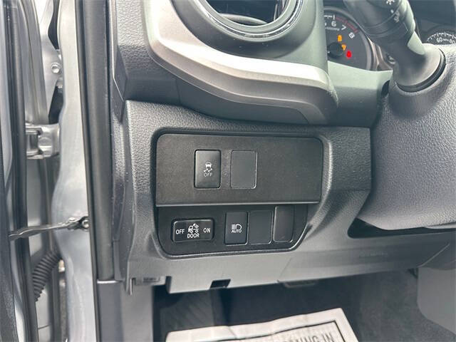 2021 Toyota Tacoma SR5 V6