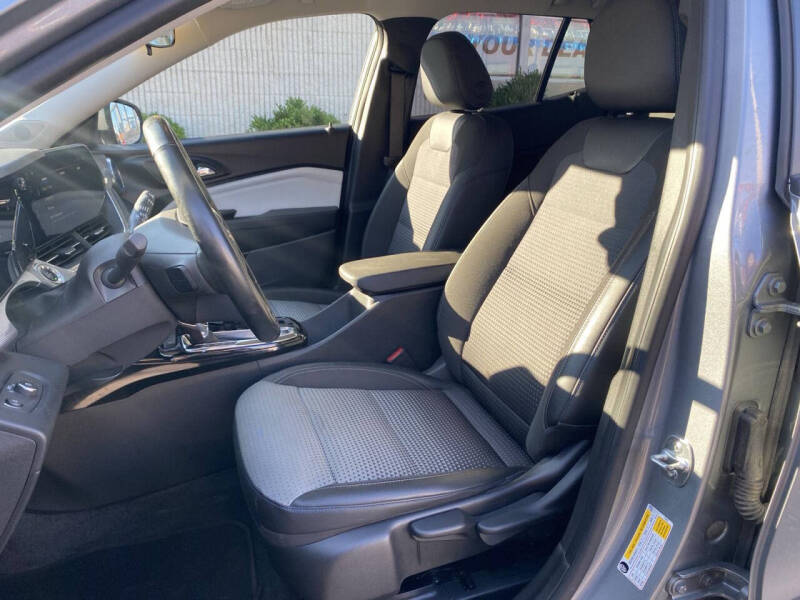 2024 Chevrolet Trax LT