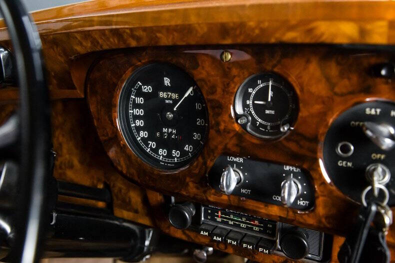 1961 Rolls-Royce SILVER CLOUD LWB