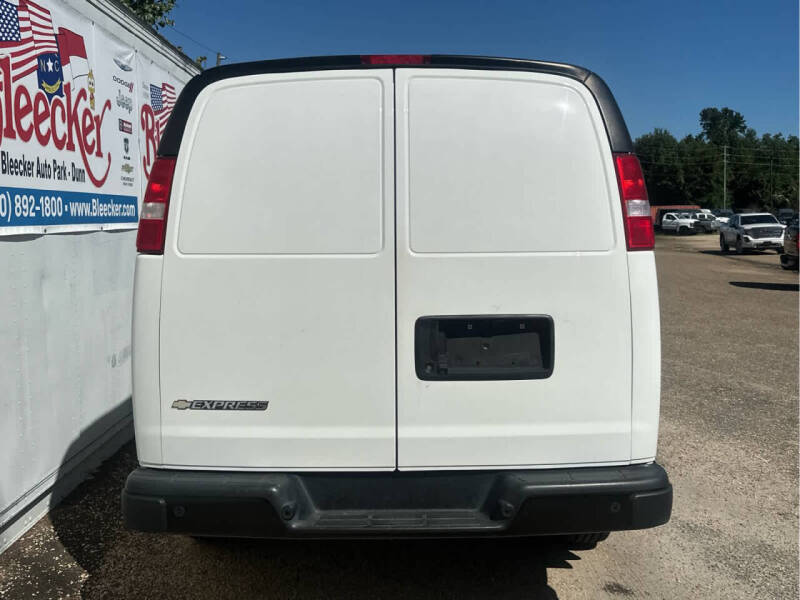 2020 Chevrolet Express 3500