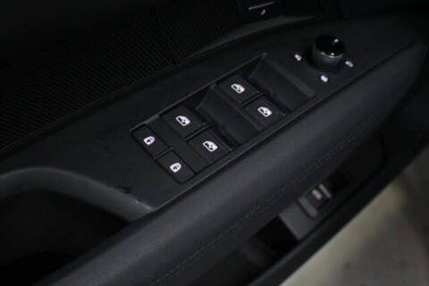 2023 Audi e-tron GT quattro Premium Plus