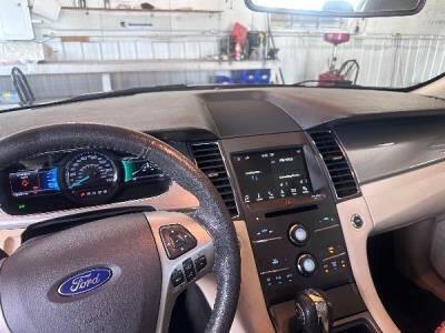 2018 Ford Taurus SEL