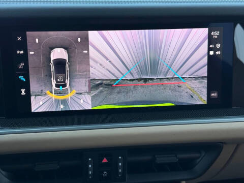 2024 Porsche Cayenne Turbo E-Hybrid Coupe