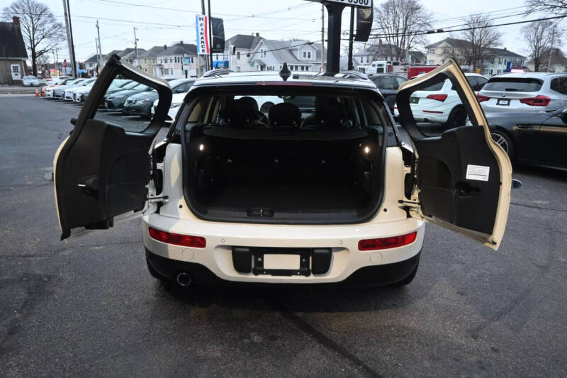 2019 MINI Clubman Cooper