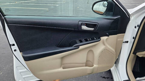 2012 Toyota Camry LE