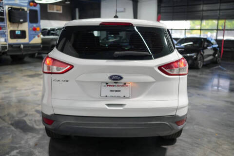 2015 Ford Escape S