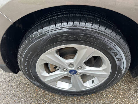 2019 Ford Edge SE