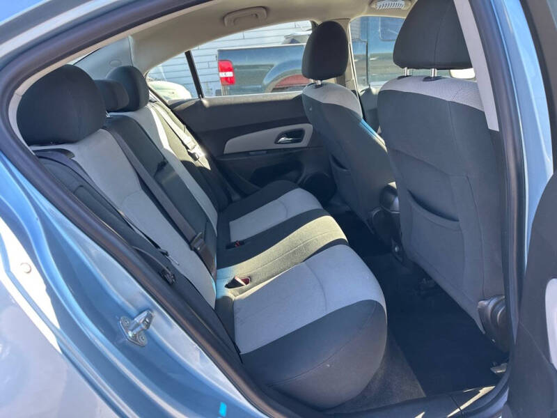 2011 Chevrolet Cruze LS