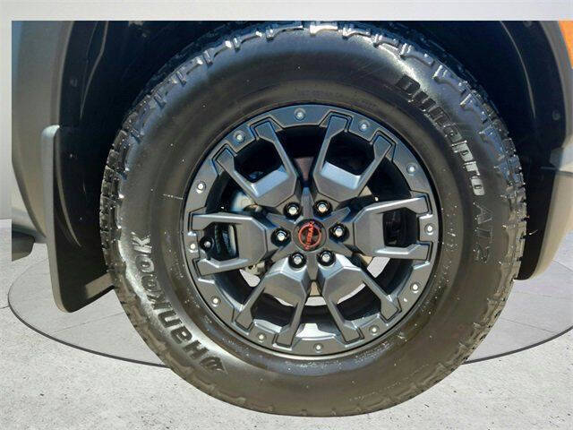2024 Nissan Frontier PRO-X