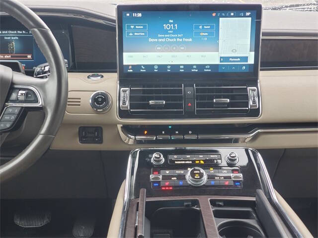 2022 Lincoln Navigator Reserve