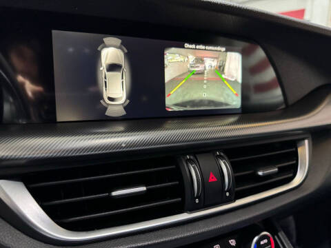 2018 Alfa Romeo Stelvio Ti Sport