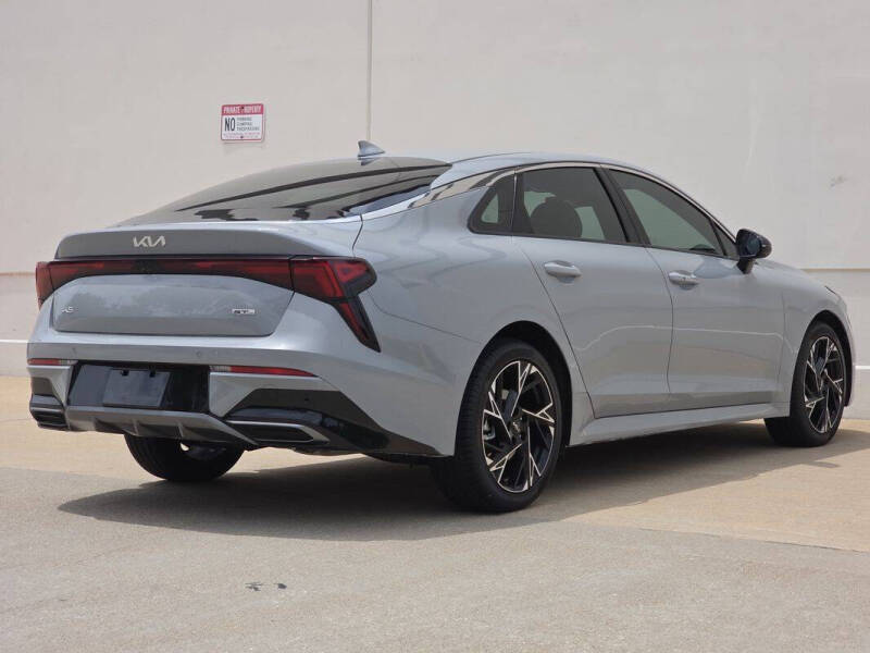2025 Kia K5
