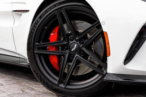 2025 Aston Martin Vantage