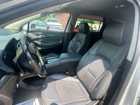 2018 Buick Enclave Essence