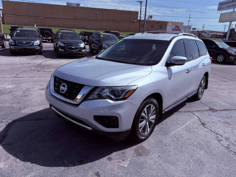 2019 Nissan Pathfinder S
