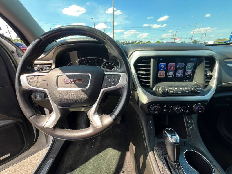 2018 GMC Acadia SLT-1