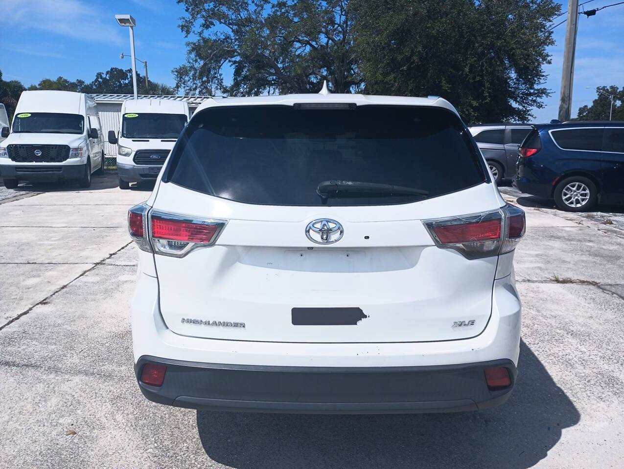 2016 Toyota Highlander for sale at Auto Outlet Of Manatee in Palmetto, FL