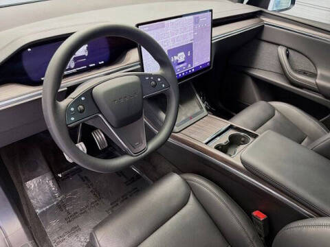 2023 Tesla Model X Standard Range