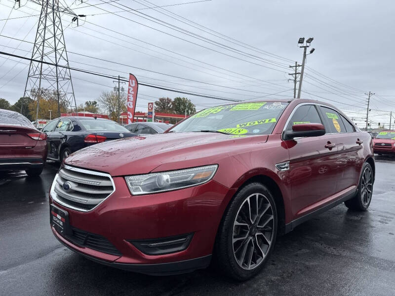 2018 Ford Taurus SEL