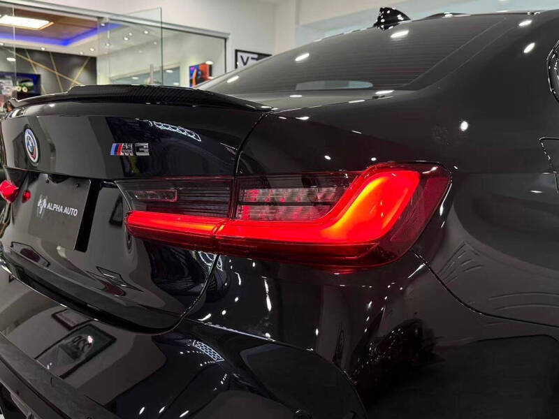2022 BMW M3
