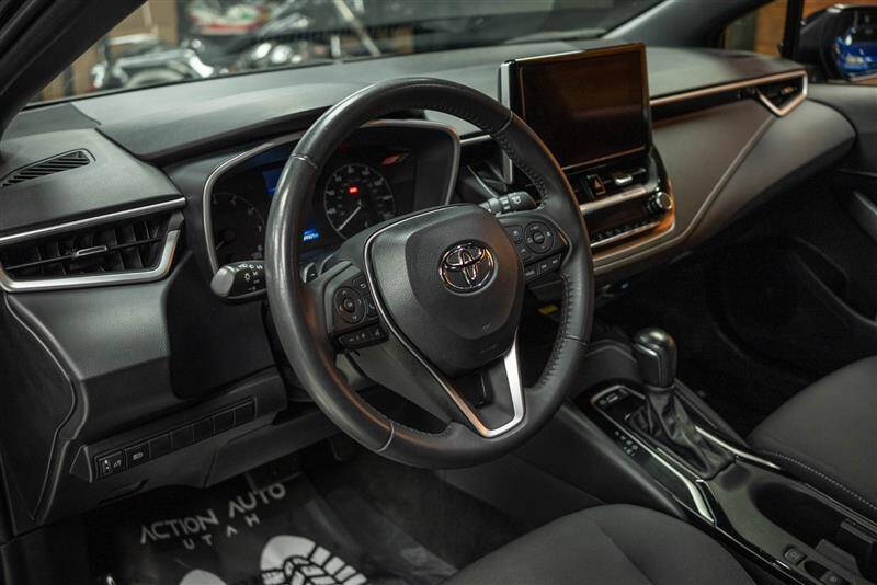 2024 Toyota Corolla Hatchback SE