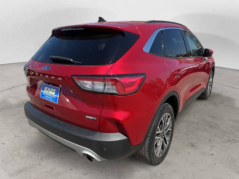 2020 Ford Escape SEL