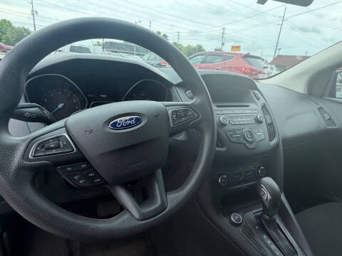 2017 Ford Focus SE