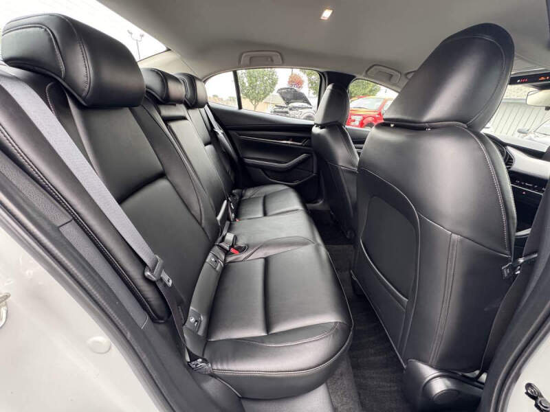 2025 Mazda Mazda3 Sedan 2.5 S Select Sport