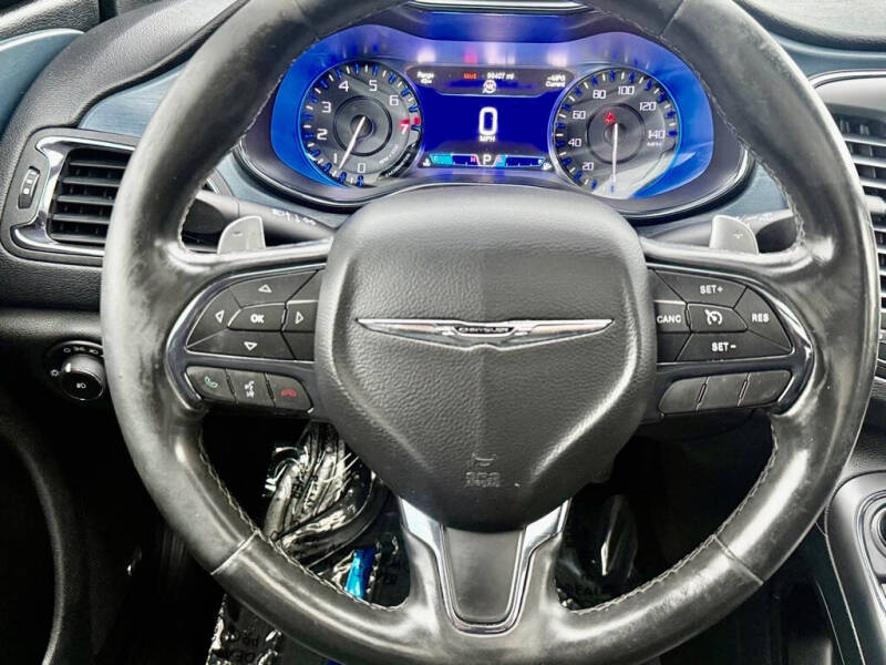 2015 Chrysler 200 S