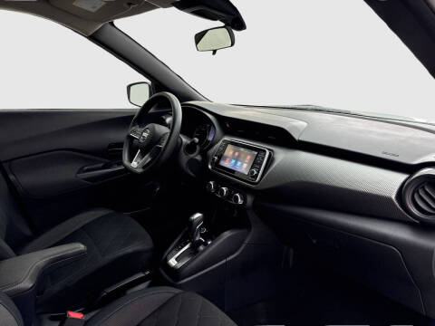 2020 Nissan Kicks S