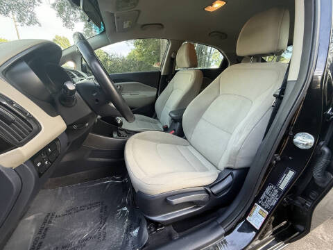 2015 Kia Rio 5-Door EX
