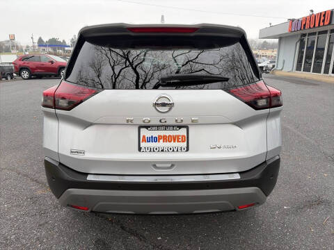 2021 Nissan Rogue SV