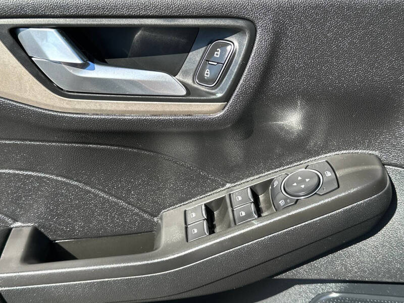 2021 Ford Escape Hybrid SEL