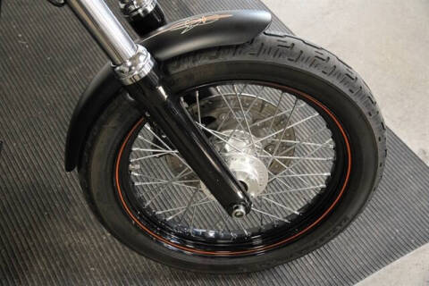 2016 Harley-Davidson DYNA STREE